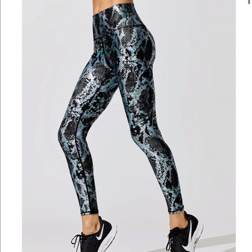 carbon 38 leggings snakeskin pattern